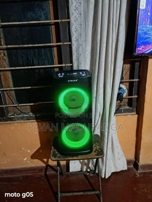 Singer Singar Party Box