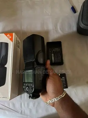 Godox 860 Canon Speedlight