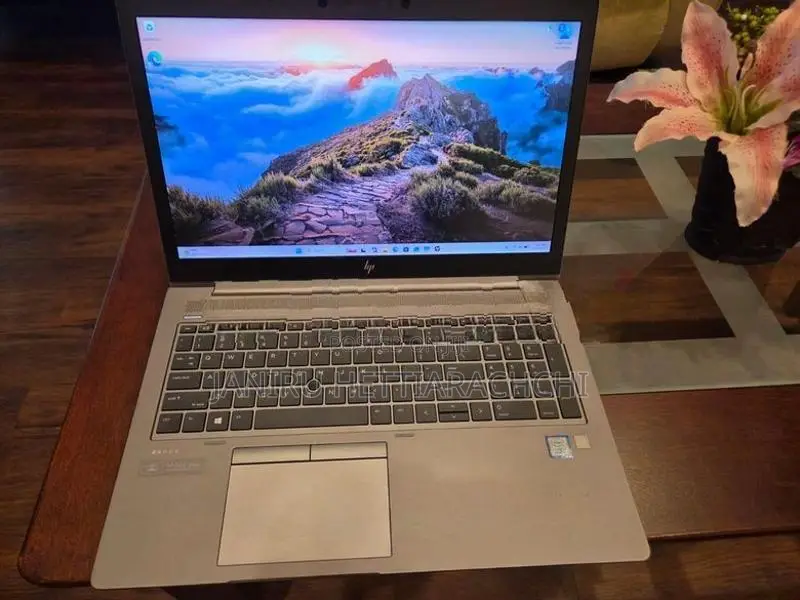 HP i7 8th Gen Laptop