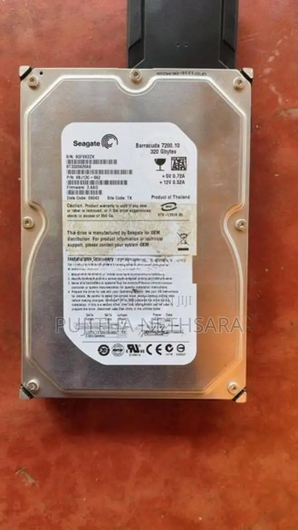 Seagate 320GB Sata HDD + To USB Adapter