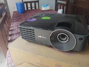 Ben Q DLP Projector