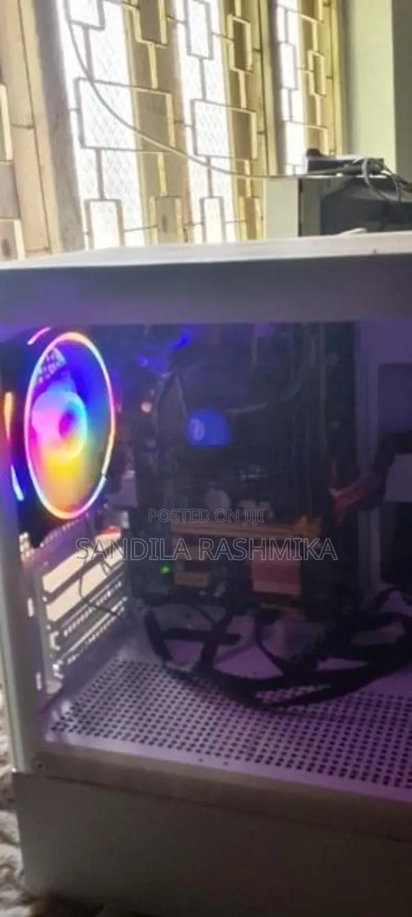 Intel i3 4th Gen Desktop PC 8GB RAM 500GB RGB