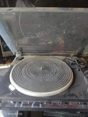 JVC Turn Table