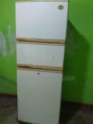LG Refrigerator-Freezer Model No.GR313SVF