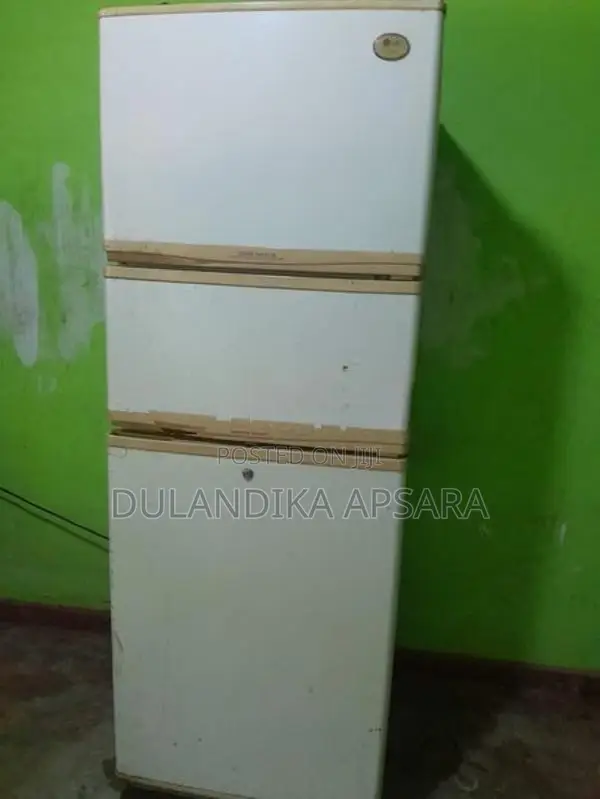 LG Refrigerator-Freezer Model No.GR313SVF