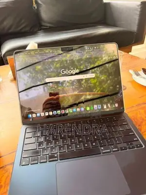 Used MacBook Air M2 (13 Inch) 84% Battery