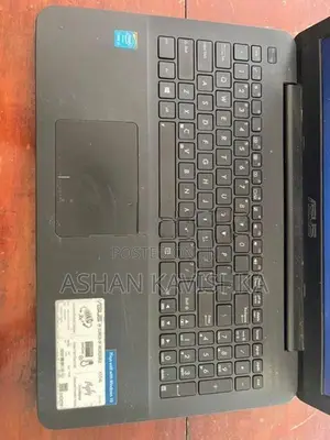 ASUS X554L