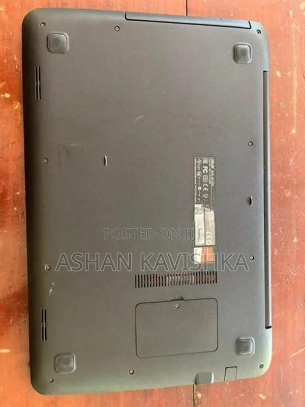 ASUS X554L