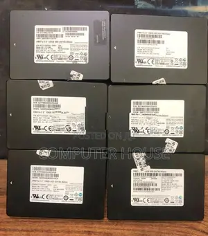 SAMSUNG 128GB SSD