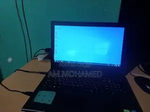 Dell Inspiron 15 8GB RAM 240SSD