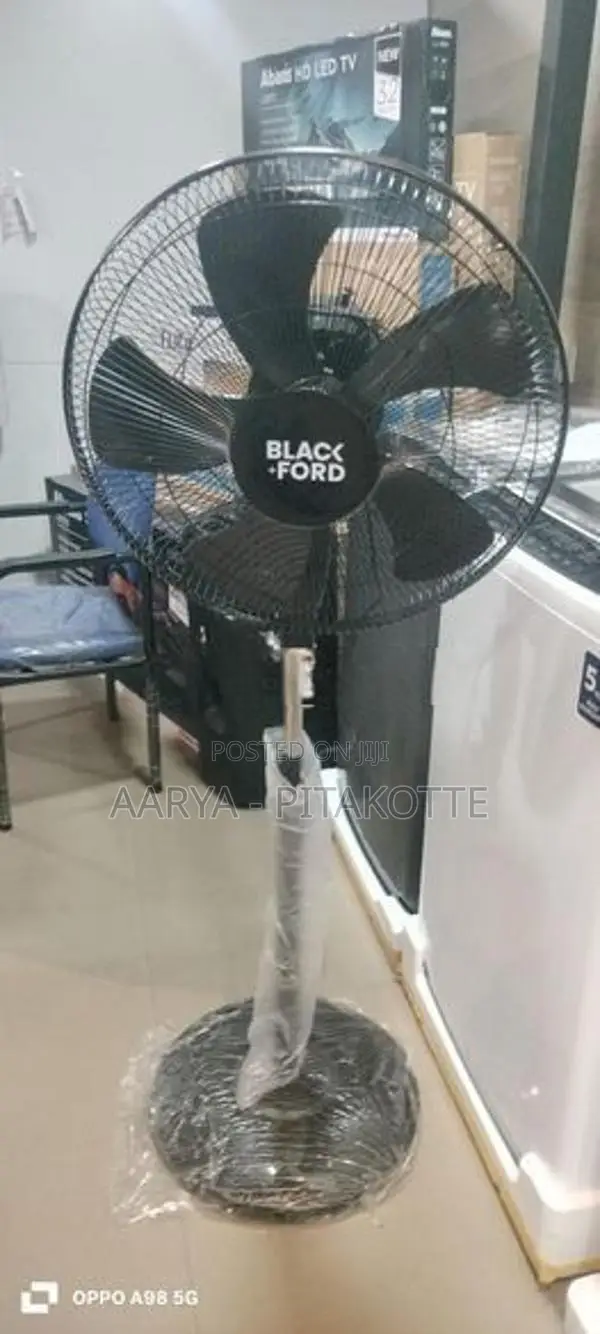 Black ford Stand Fan 18"