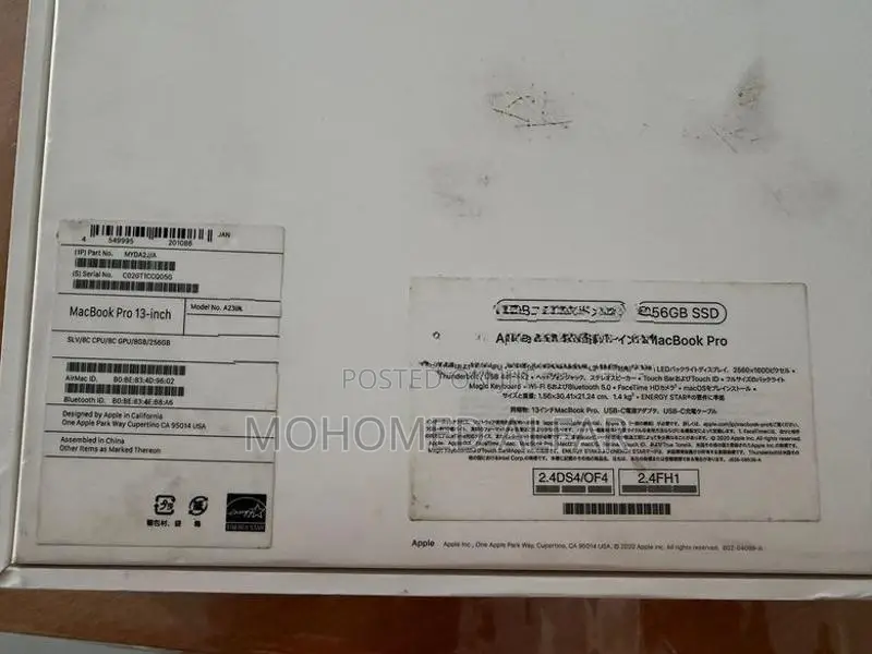 Apple MacBook Pro 13 Inch M1