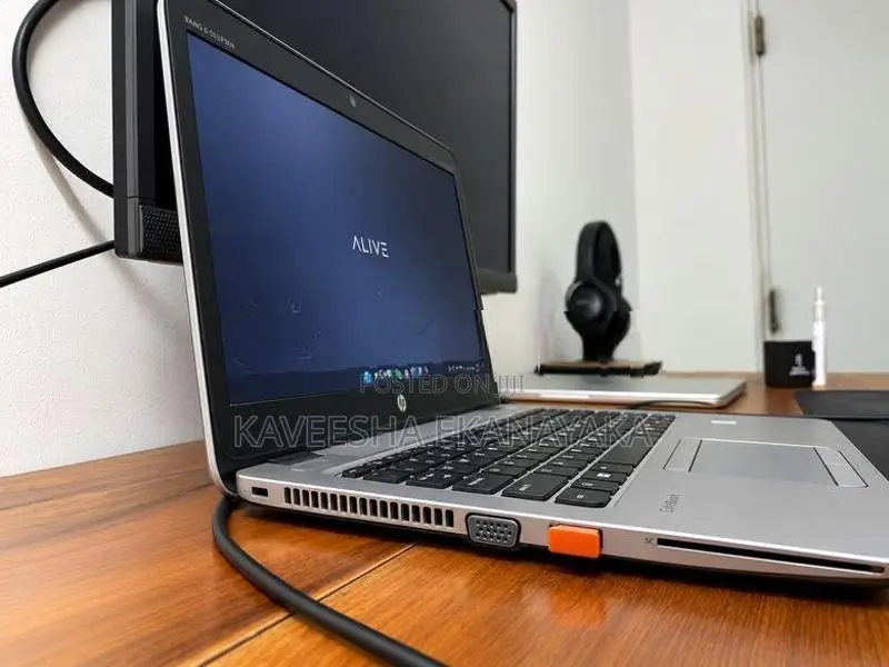 HP EliteBook 840 G3 Core i5 6th Gen 8GB RAM