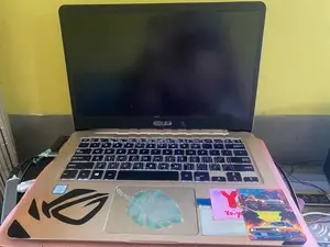 ASUS Vivobook s14