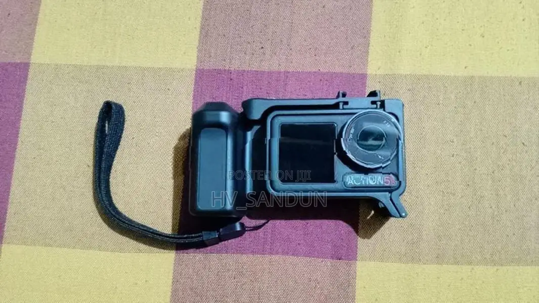 DJI Action 5 Pro Adventure Combo