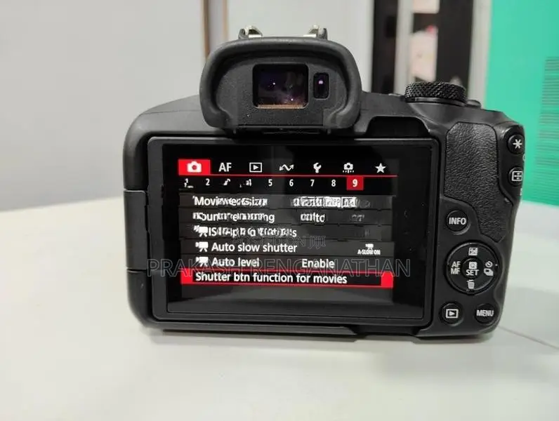 Canon EOS R50