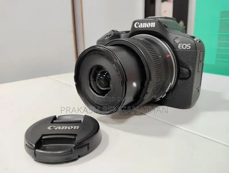 Canon EOS R50