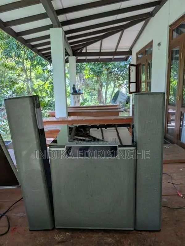 Singer Home Theater System