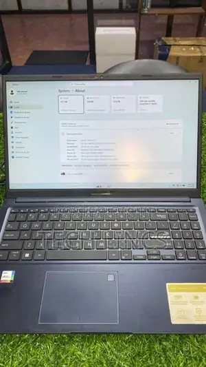 Vivobook ASUS Laptop X1504VA