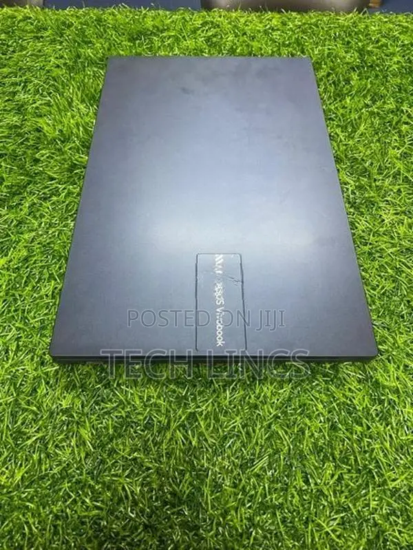 Vivobook ASUS Laptop X1504VA