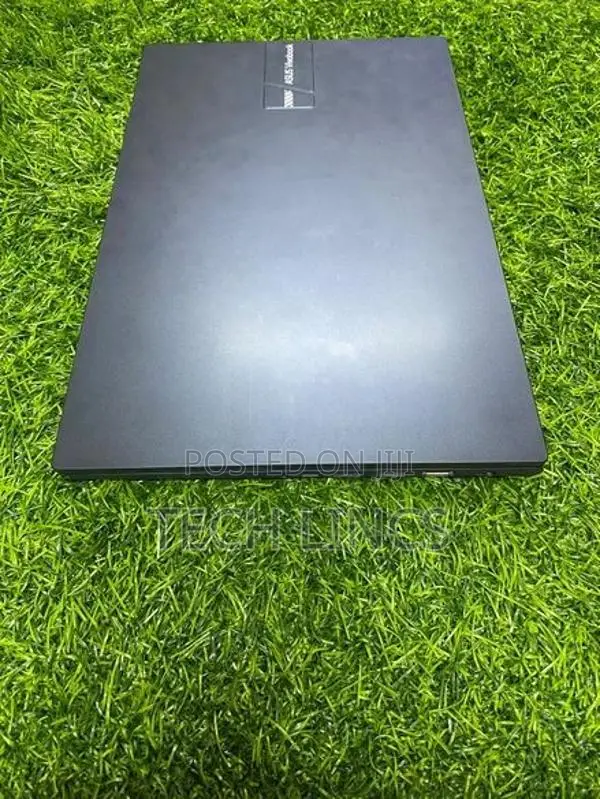 Vivobook ASUS Laptop X1504VA