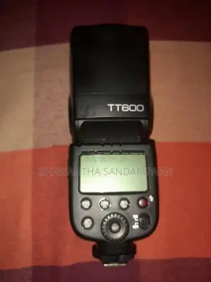 Nikon Godex TT600
