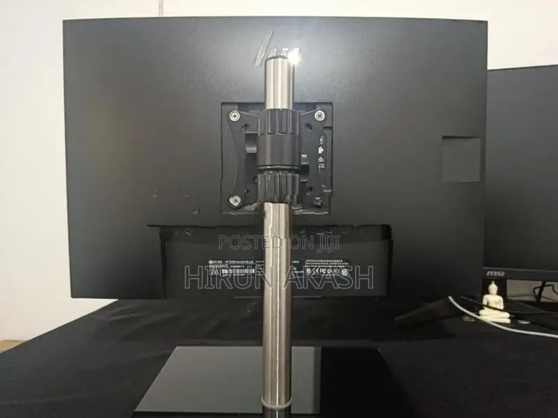 HP E243i 24" IPS Monitor