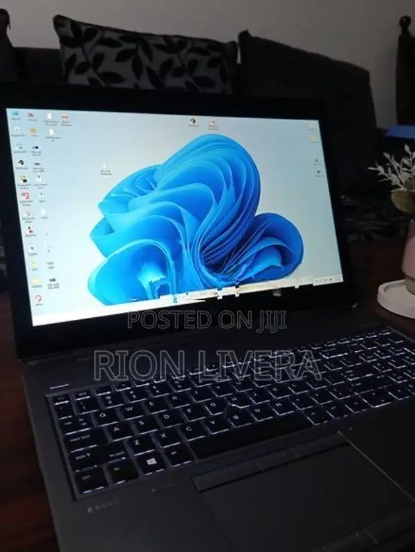 HP XBook 15