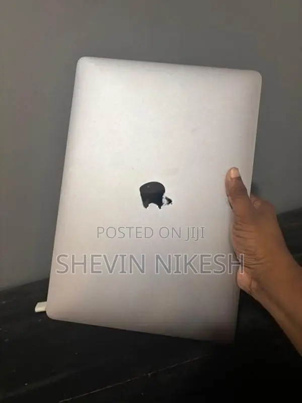apple MacBook Pro 13-inch