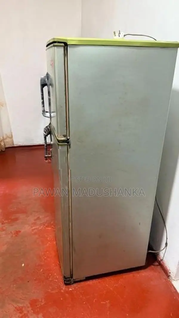 Hitachi Refrigerator