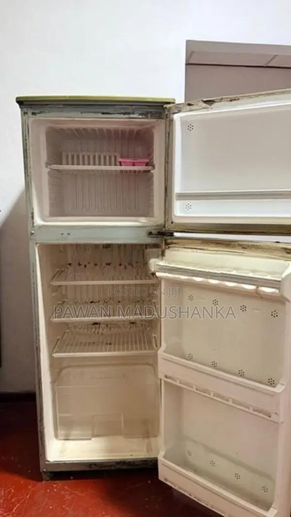 Hitachi Refrigerator