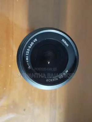 Nikon 18-55 DX VR AF-S Lens