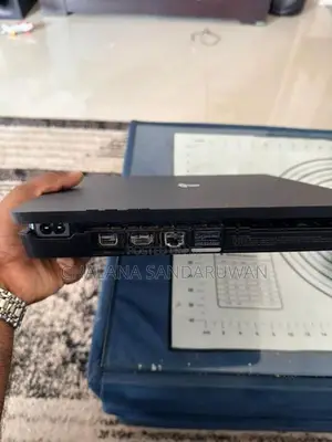 Sony PS4 Slim 500GB