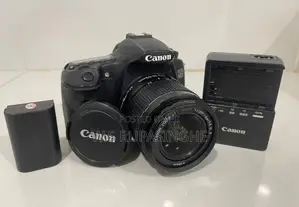 Canon 60D DSLR Camera