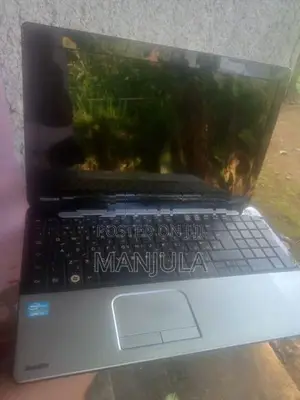 Toshiba c50 A i3 Laptop