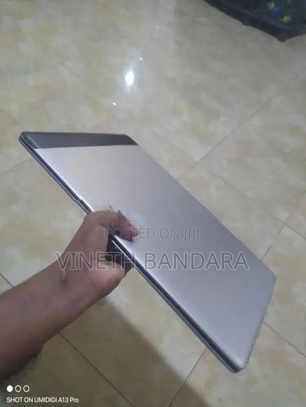 Dell Inspiron 15 3000