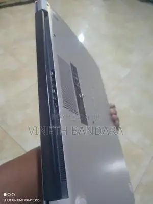 Dell Inspiron 15 3000
