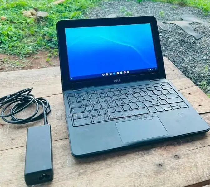 Dell Chorme Book Laptop