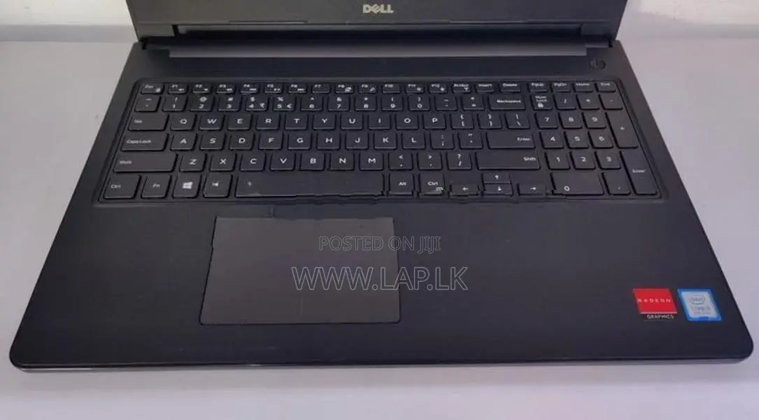 Dell Core i5 8250U–8th GEN Radeon 520 2GB VGA 8GB RAM 128GB SSD