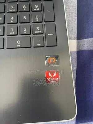 HP AMD Ryzen 3 3200U