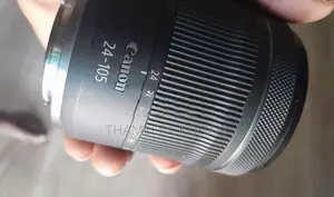 Canon EOS RP Mirrorless Full-Frame Camera With RF 24-105mm Lens