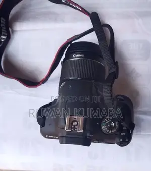 Canon EOS 200D Dslr Camera 18-55MM Lens