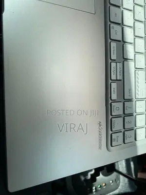 ASUS VivoBook 15 Core i3 13th Generation 16GB RAM Like New