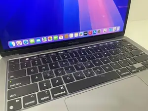 Apple Macbook Pro M1 2020