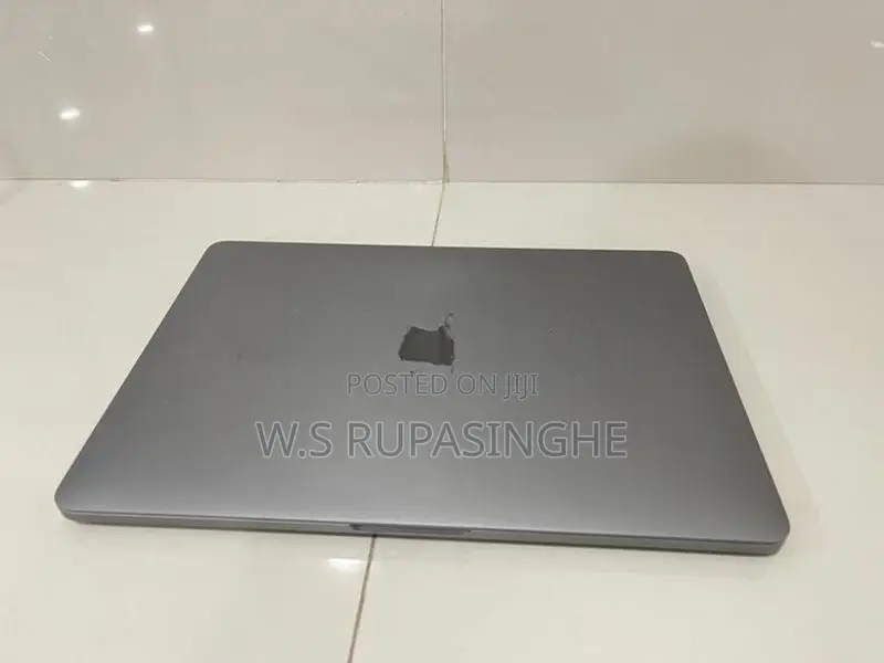 Apple Macbook Pro M1 2020