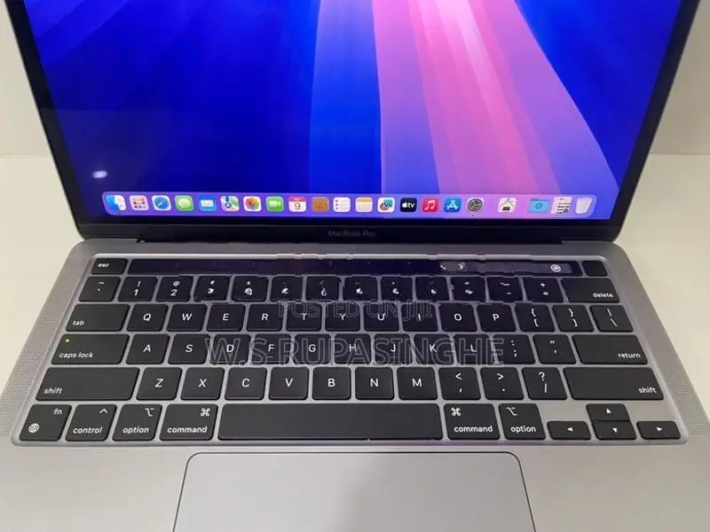 Apple Macbook Pro M1 2020