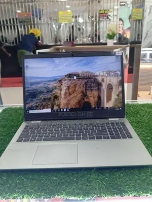 Dell i3-10 gen Laptop 4GB/1TB