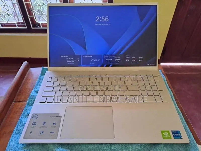 Dell Inspiron 15 5502 Core i5 11th Gen 8GB / 512GB SSD MX330 GPU