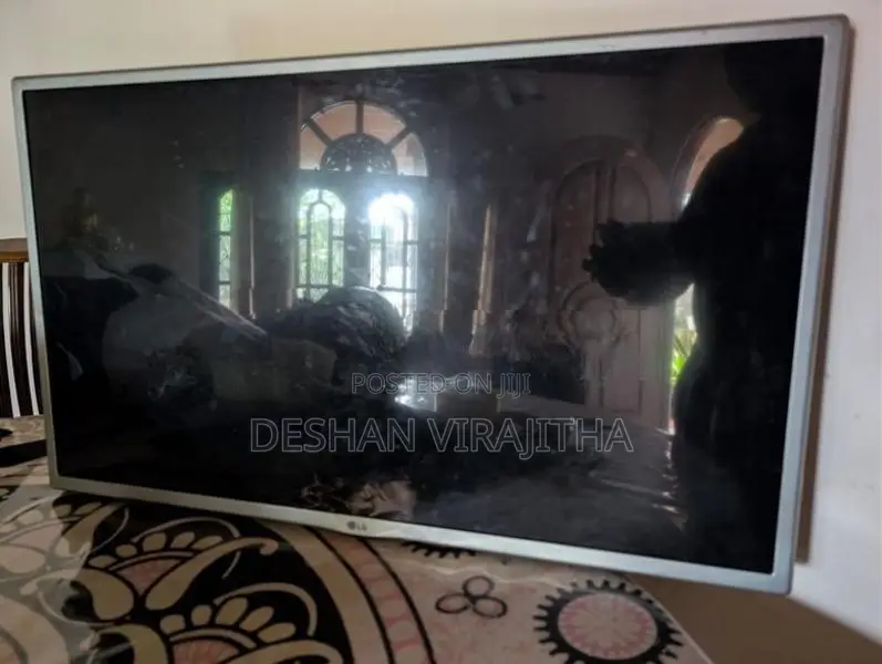 LG 27 inch LED Tv