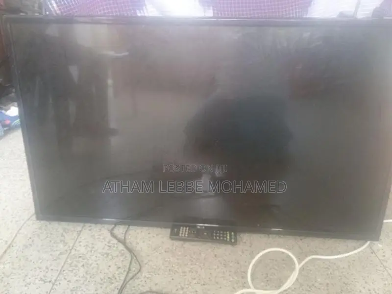 LG 43LH510V Nice TV With Batopola Antenna
